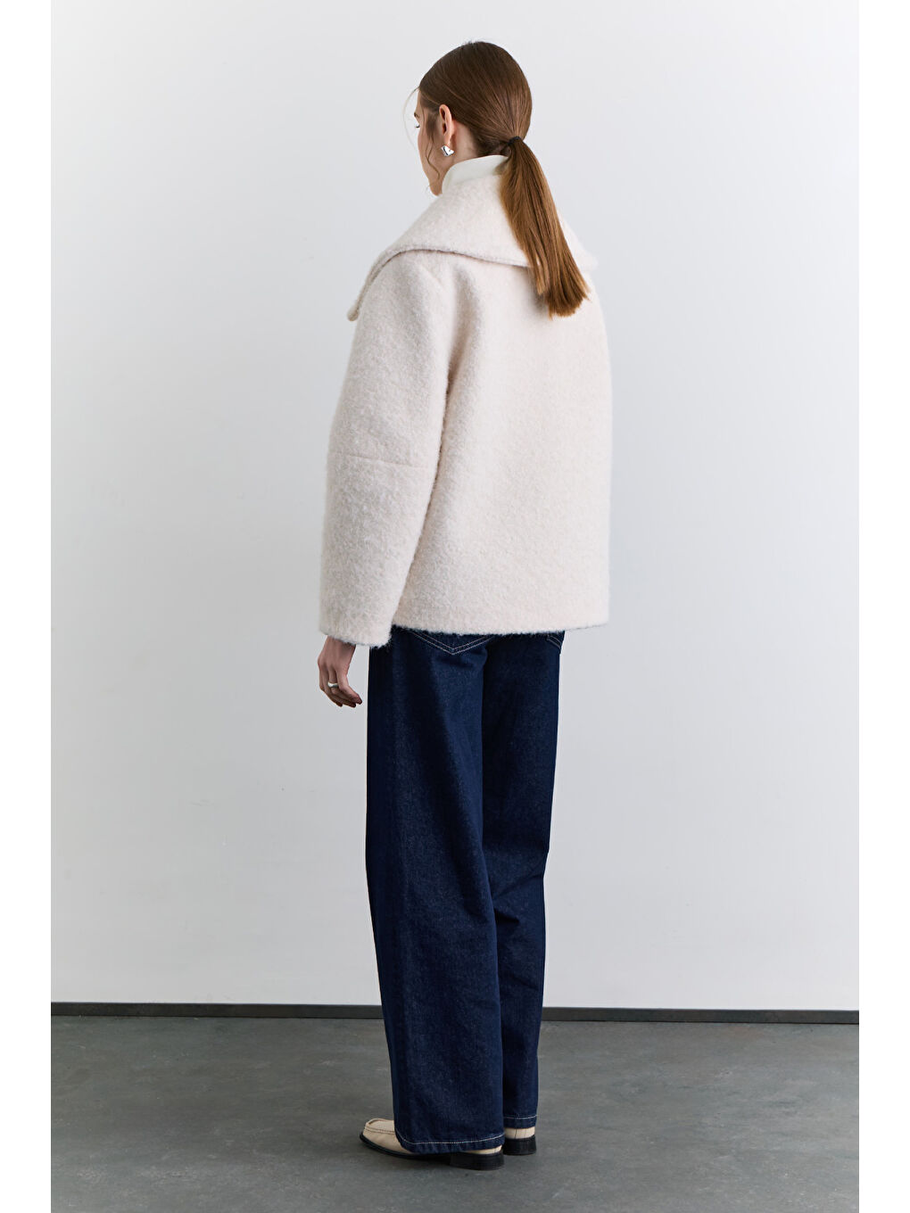 Düğmeli Geniş Yaka Kaban Ekru-5