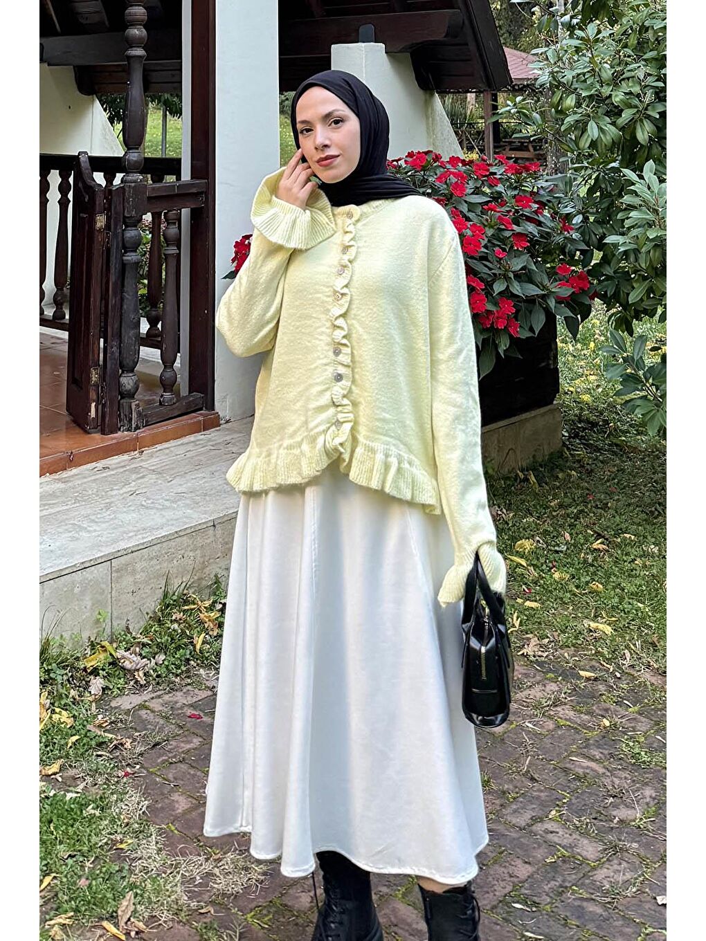 Fırfır Detaylı Hırka Sarı