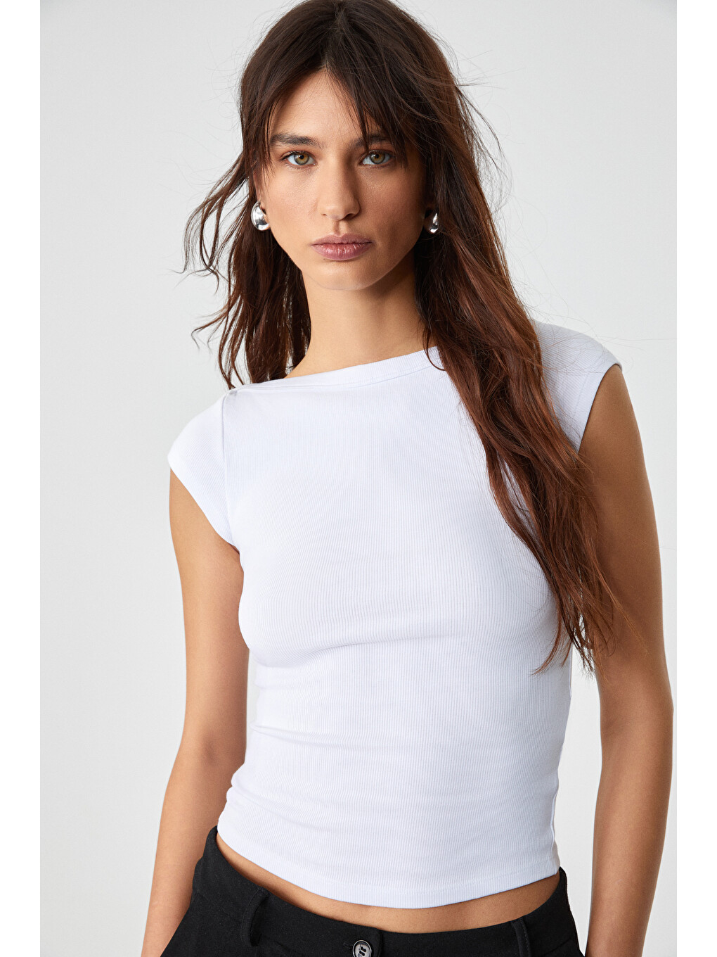 Beyaz NOEMI Kadın Balerin Yaka Kısa Kol Slim Fit Ribanalı BEYAZ Bluz-3