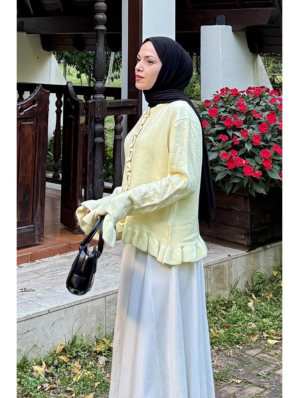 Fırfır Detaylı Hırka Sarı-1