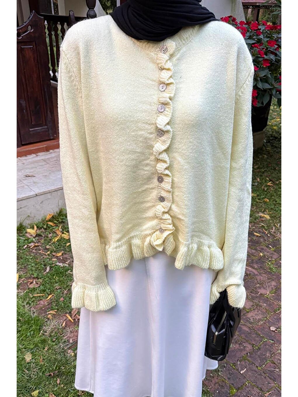 Fırfır Detaylı Hırka Sarı-2