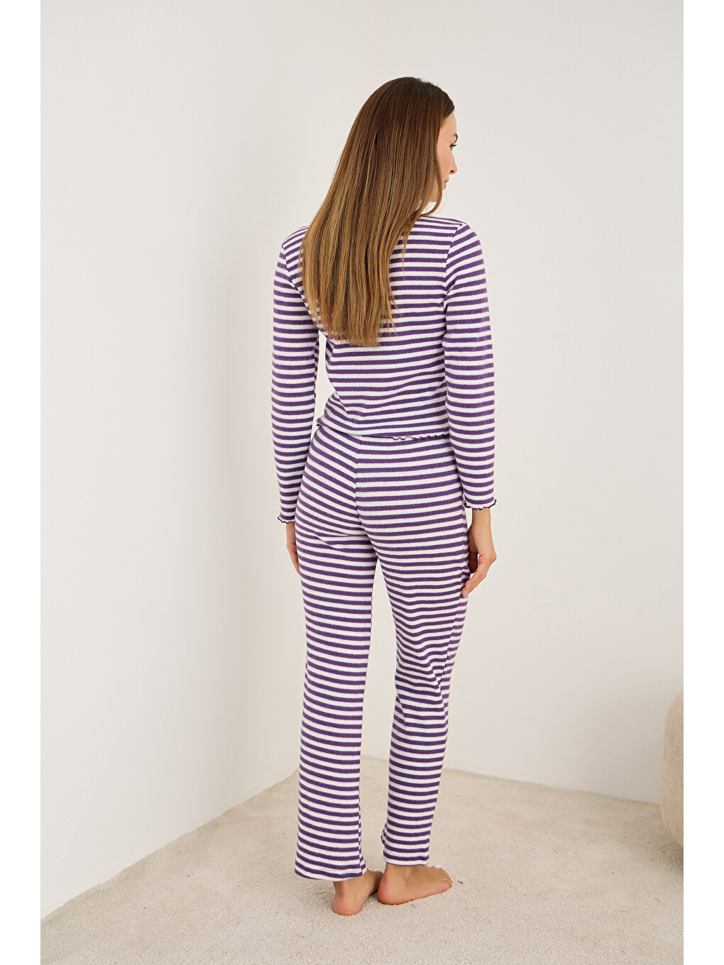 Mor Beyaz Fırçalı Soft Fitilli Kaşkorse Dantelli Pijama Takım25226011-2