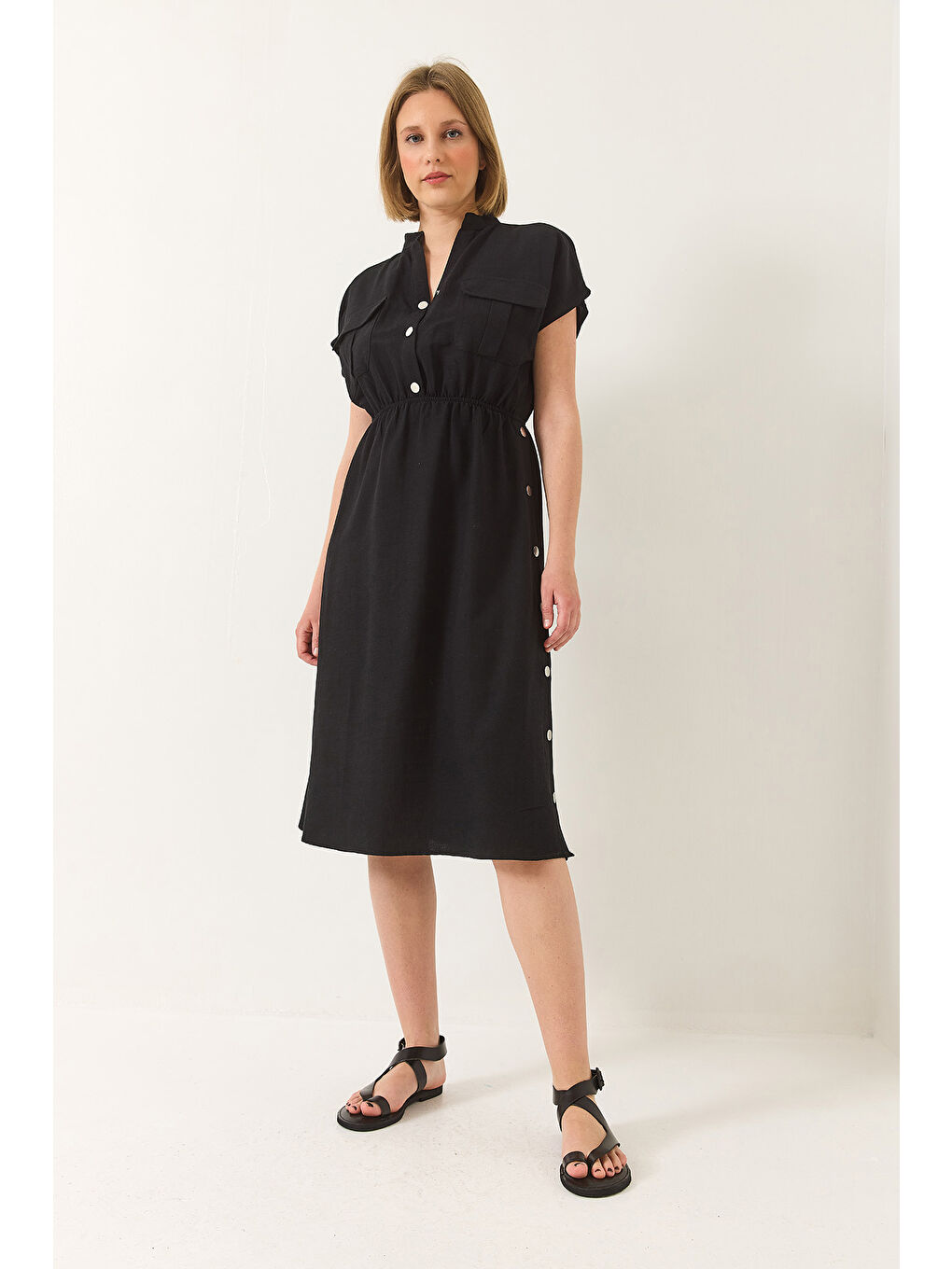 Siyah Kadın Beli Lastikli Çıtçıt Detaylı Cepli Keten Elbise-1
