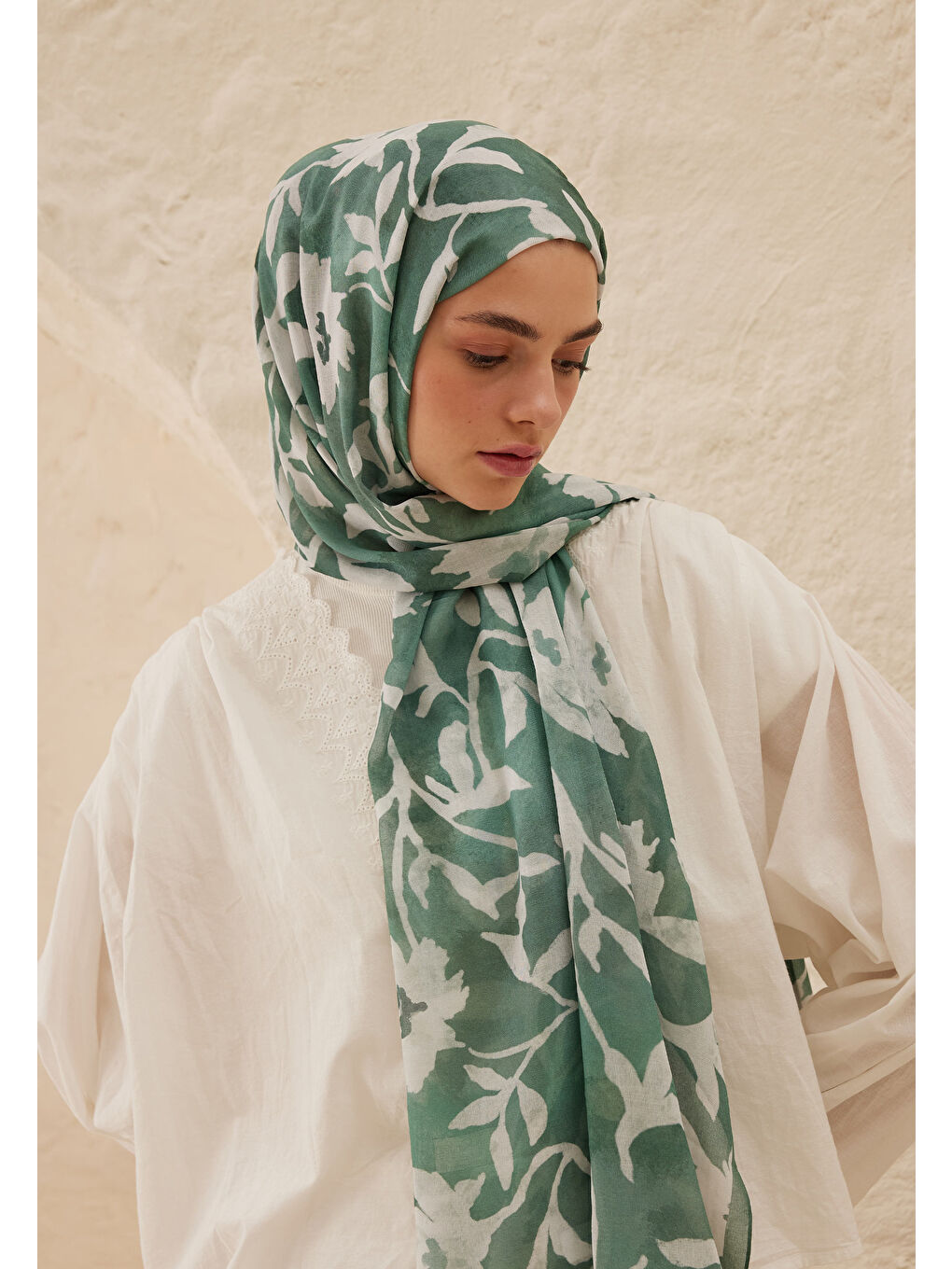 Bej Petunia Desen Rami Şal Zümrüt-3