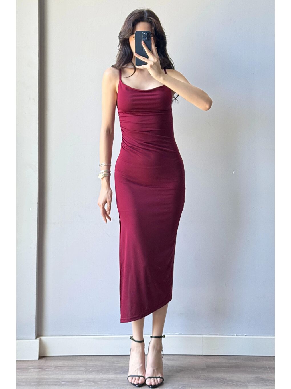 Kadın Bordo Askılı Yırtmaçlı Uzun Elbise 1009-1034-2