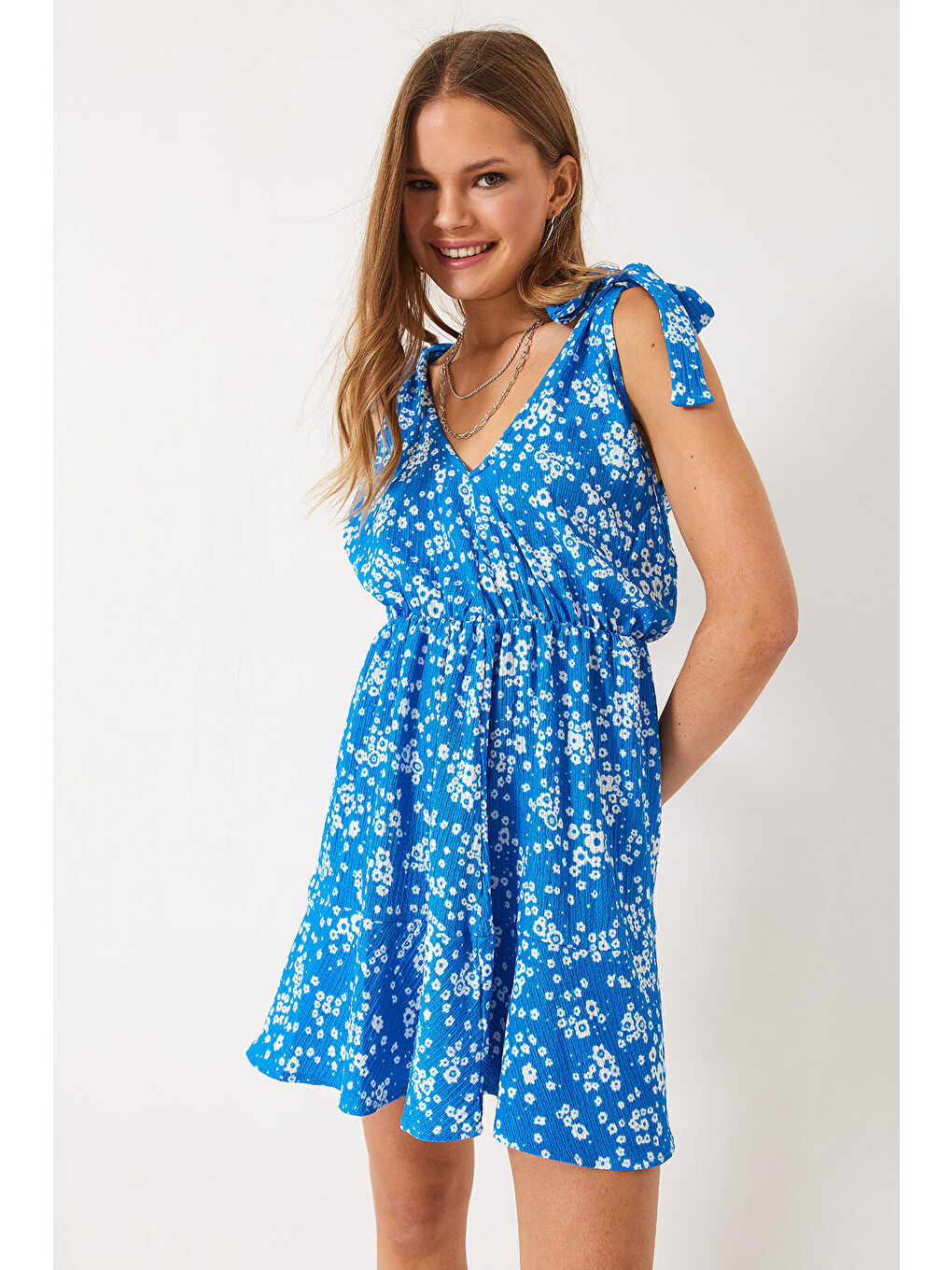 Mavi Kadın Yazlık Çiçekli Viskon Elbise-1