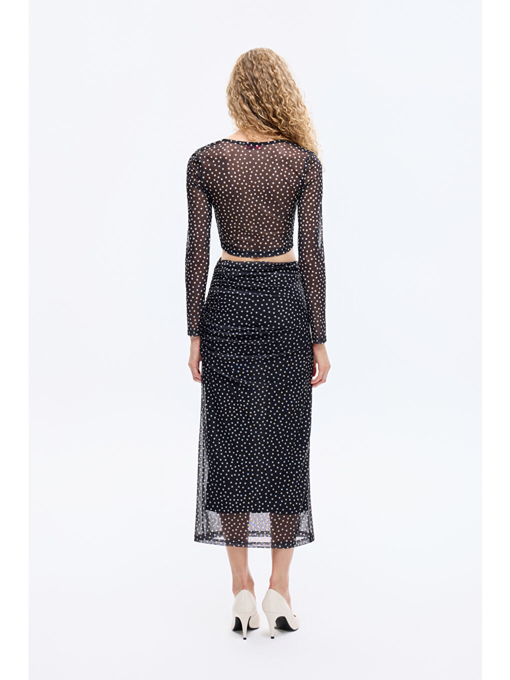 Puantiyeli Toka Aksesuarlı Transparan Bluz Siyah-4