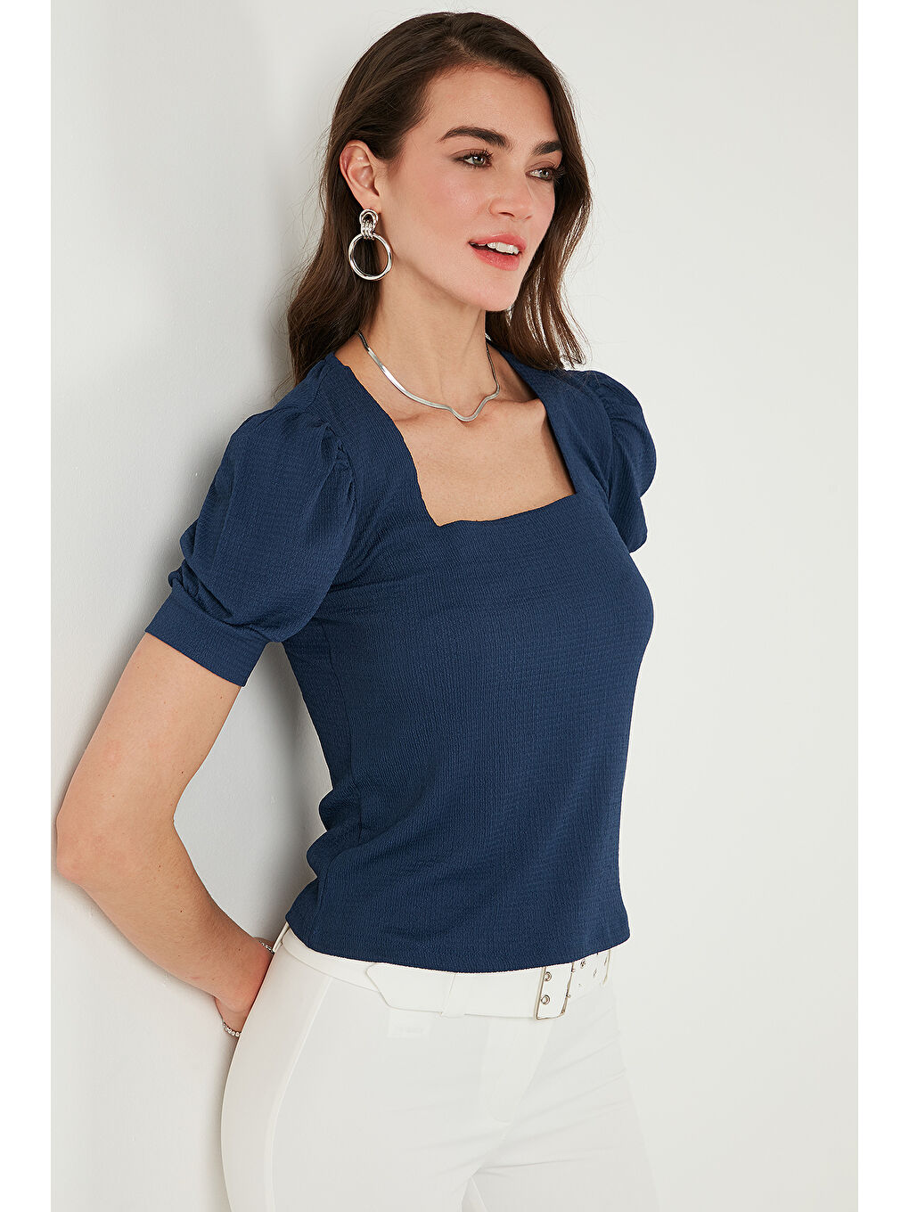Lela Indigo Kol Detaylı Kare Yaka Bluz 5869002 - 2