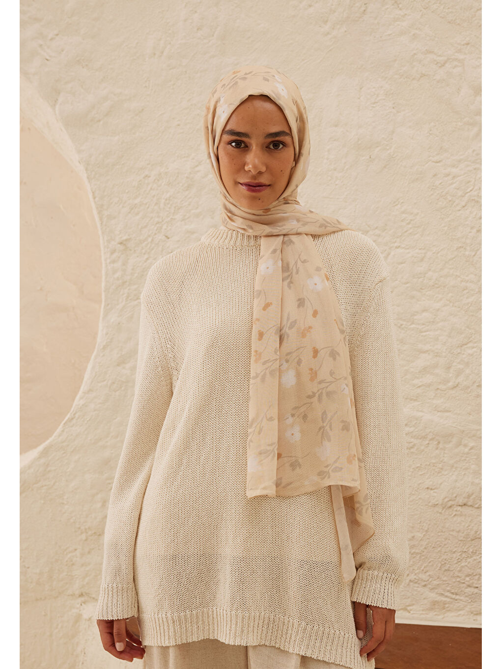 Bej Soft Flowers  Desen Rami Şal Nude-1