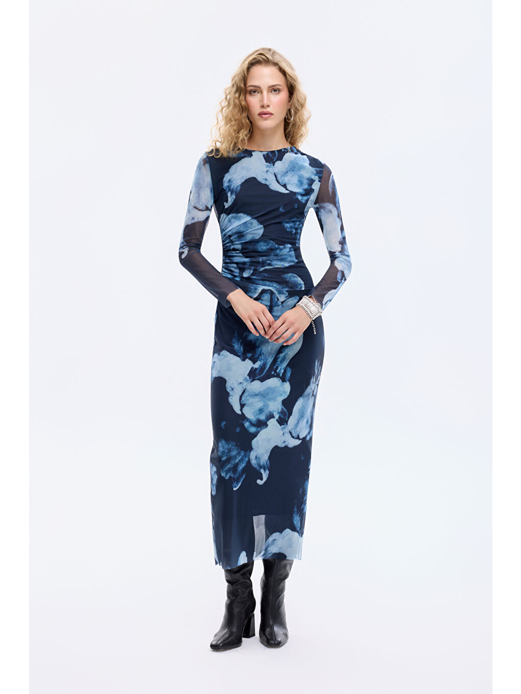 Sulu Boya Çiçek Desenli Drapeli Tül Elbise Lacivert-3