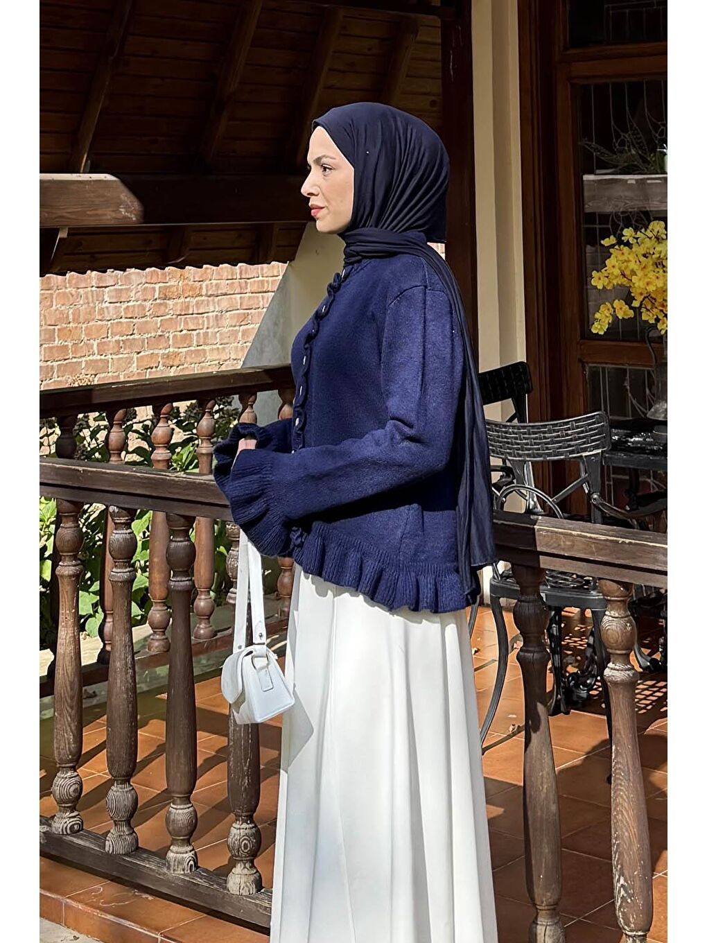 Fırfır Detaylı Hırka Lacivert-1