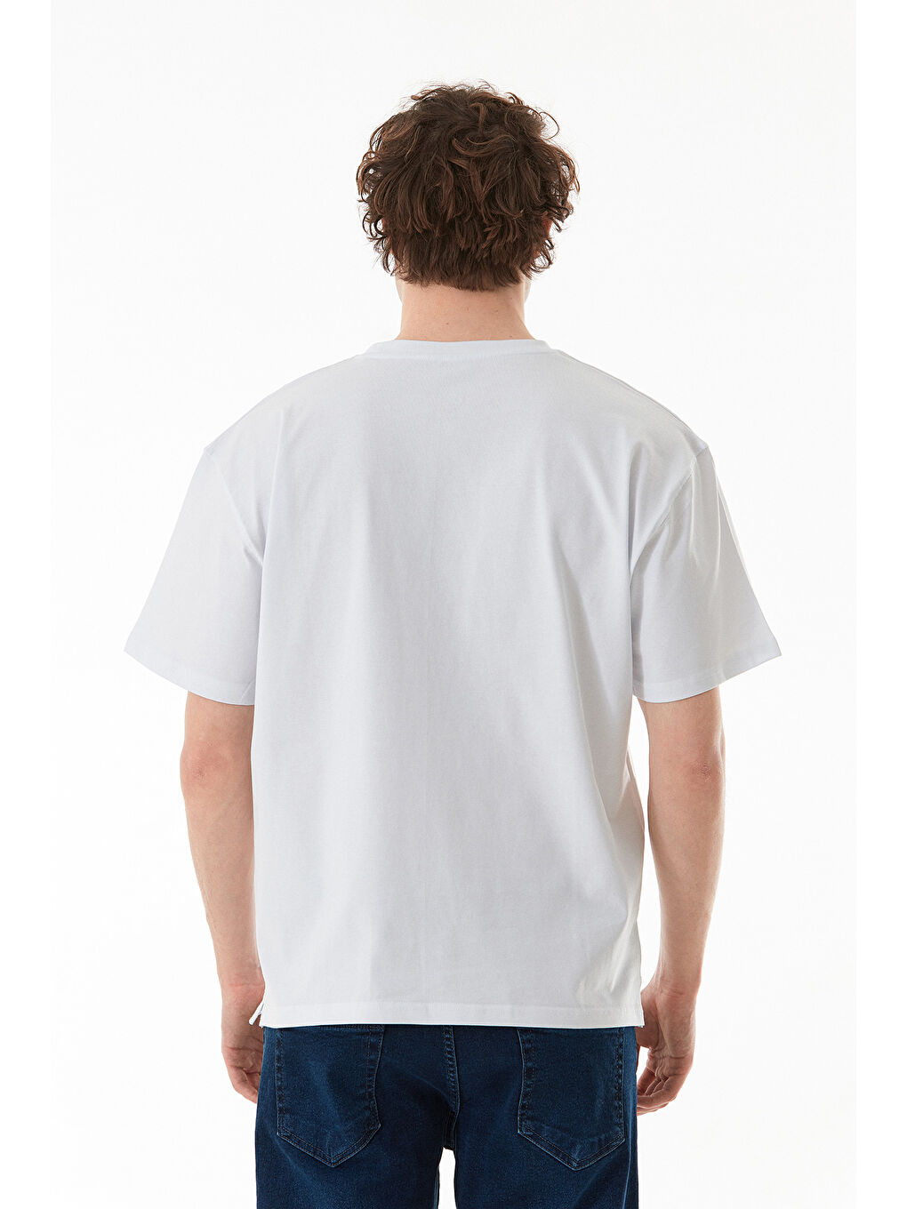 Beyaz Basic Bisiklet Yaka Oversize Tişört-2