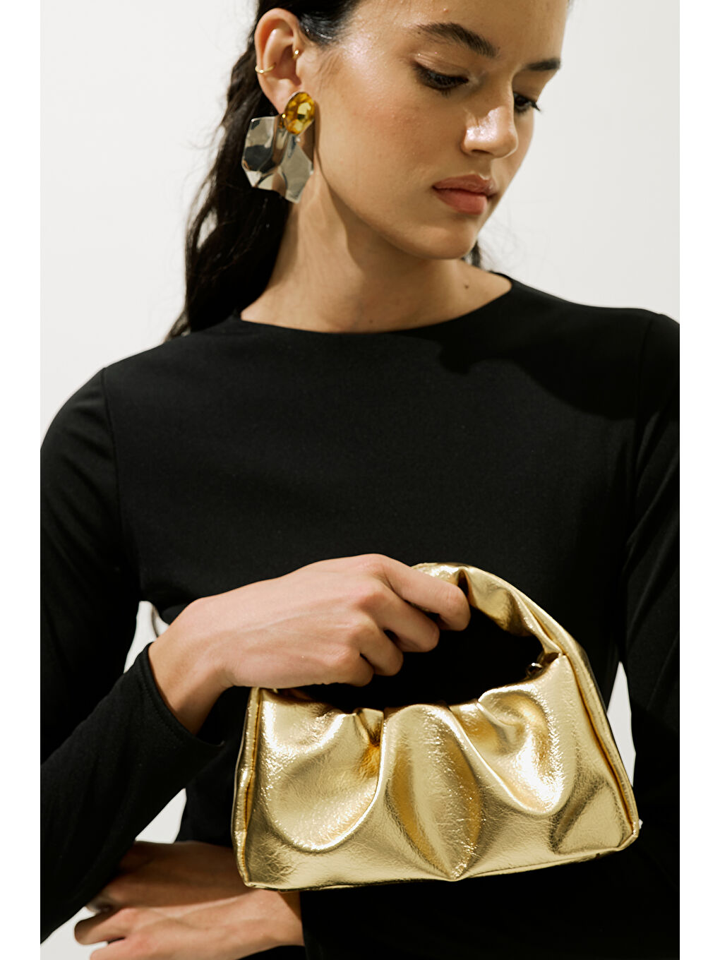 Karışık Metal Görünümlü El Çantası Gold-2