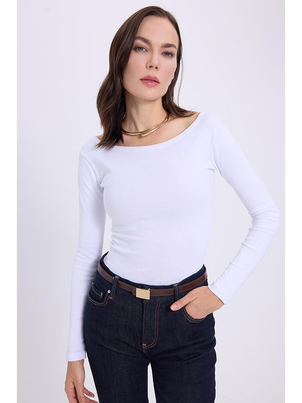 Kadın Slim Fit Dar Kesim Pamuklu Modal Kumaş Uzun Kollu Kayık Yaka Beyaz Bluz-3