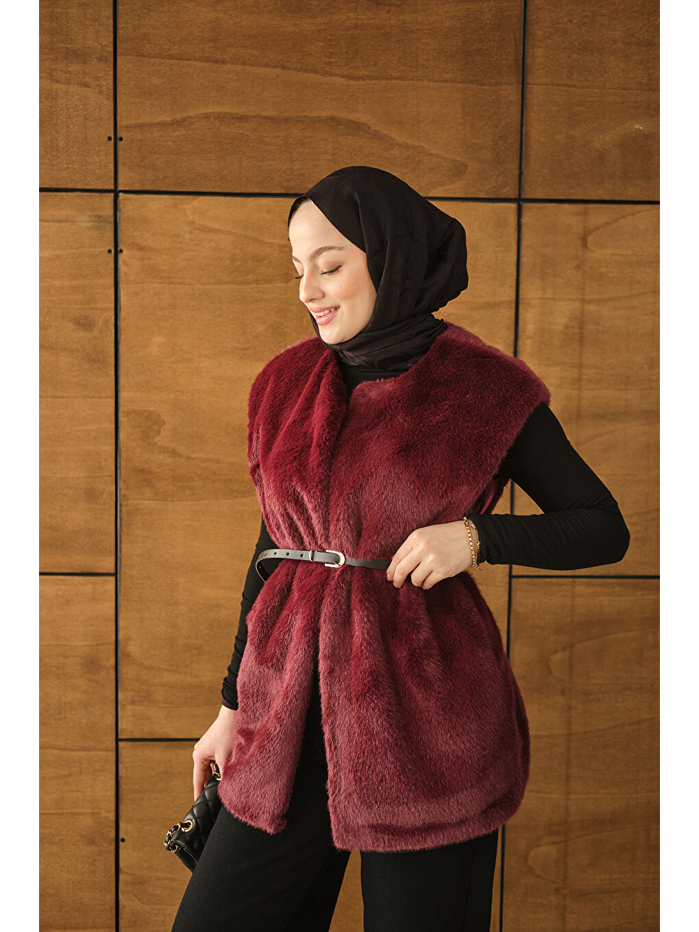 Kadın Kemer Detay Pelüş Yelek Bordo-1