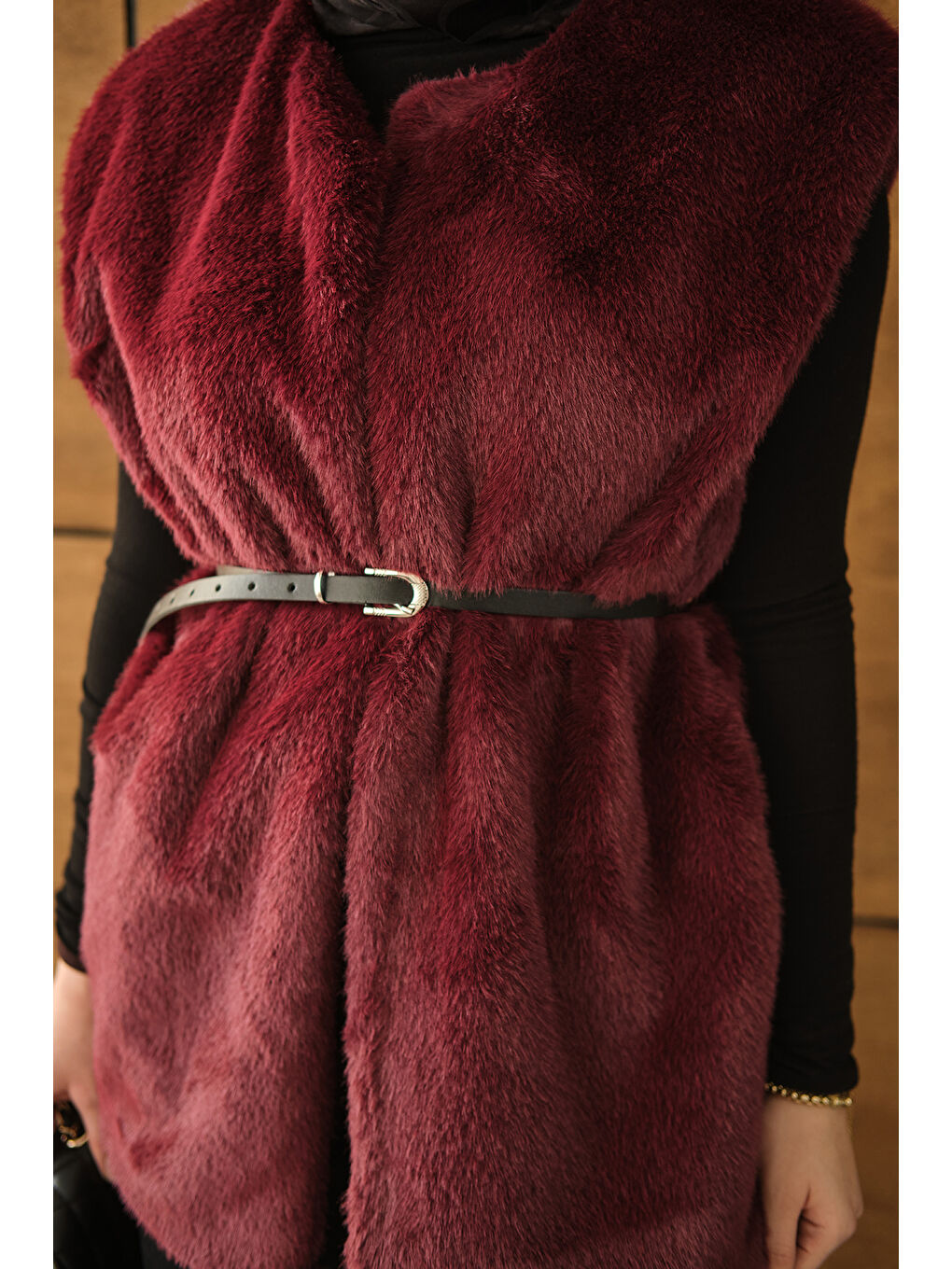 Kadın Kemer Detay Pelüş Yelek Bordo-4