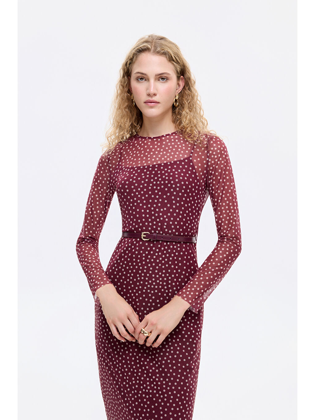 Kemer Aksesuarlı Puantiyeli Transparan Midi Elbise Mürdüm-2