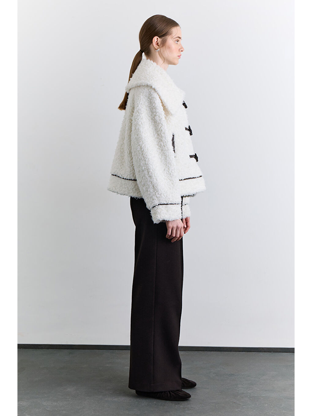 Düğmeli Kürk Kaban Ekru-1