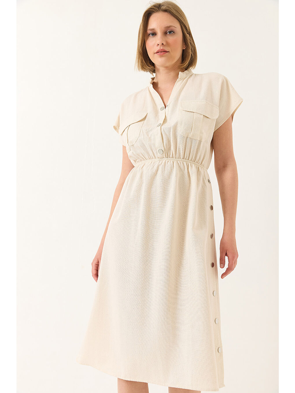 Bej Kadın Beli Lastikli Çıtçıt Detaylı Cepli Keten Elbise-5