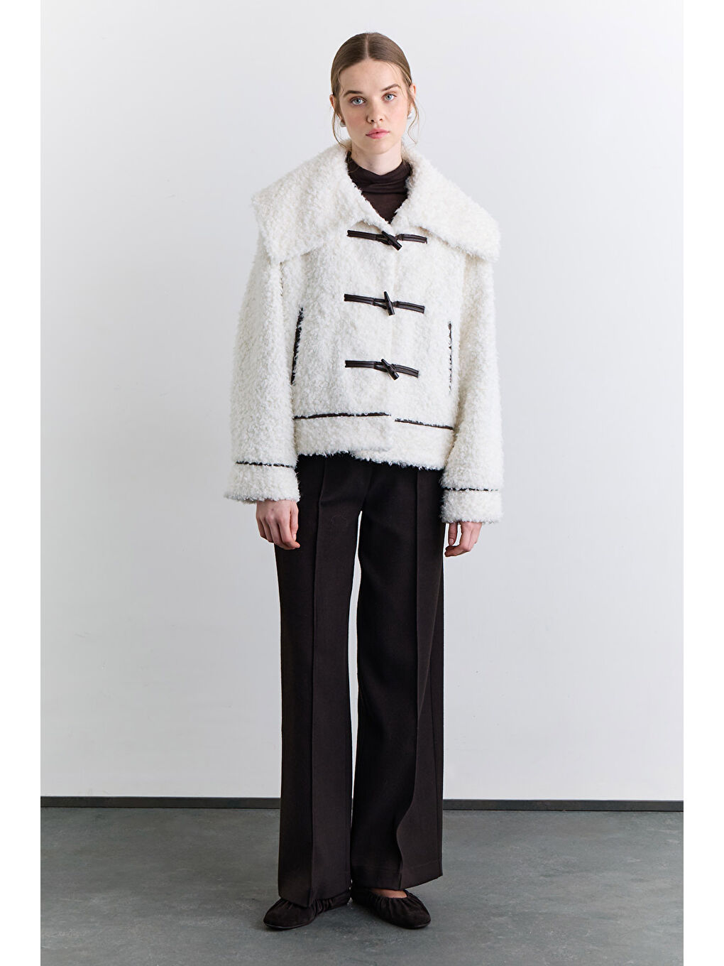 Düğmeli Kürk Kaban Ekru-6