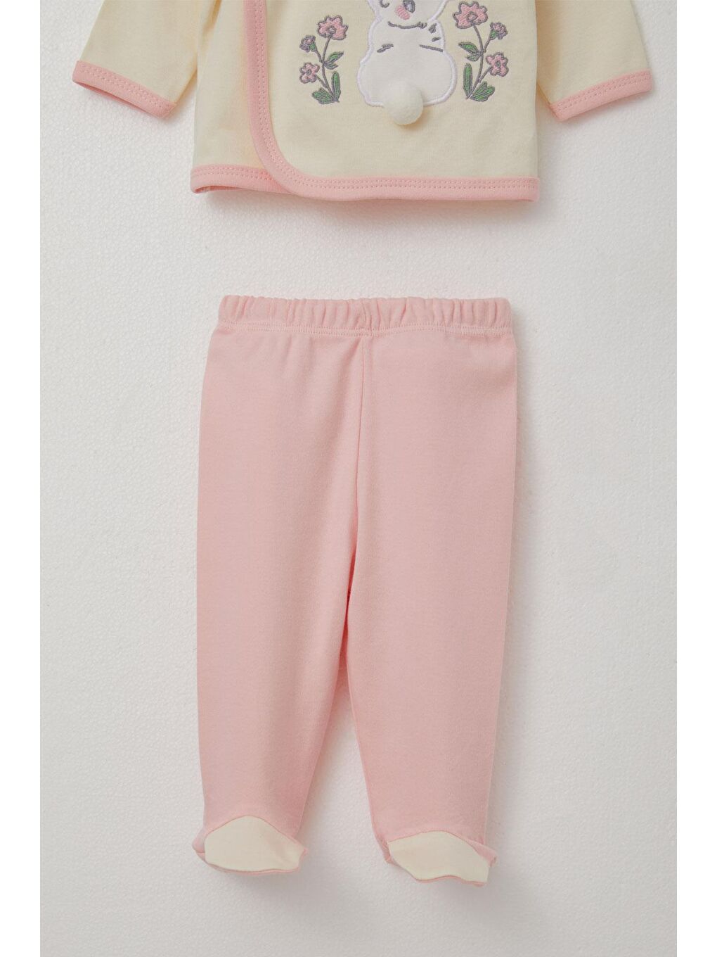 Ekru Kız Bebek Hastane Çıkışı 5 Li Tavşan Nakışlı & Çiçekli Krem (0-3 Ay)-4