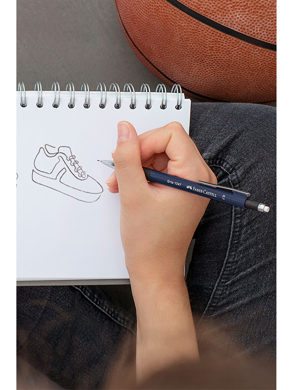 Grip 1345/47 Versatil Kalem, 0.7 mm, Navy Blue, Ergonomik Tutuş, Yaylı Uç, Uzun Silgi,Modern Tasarım-3