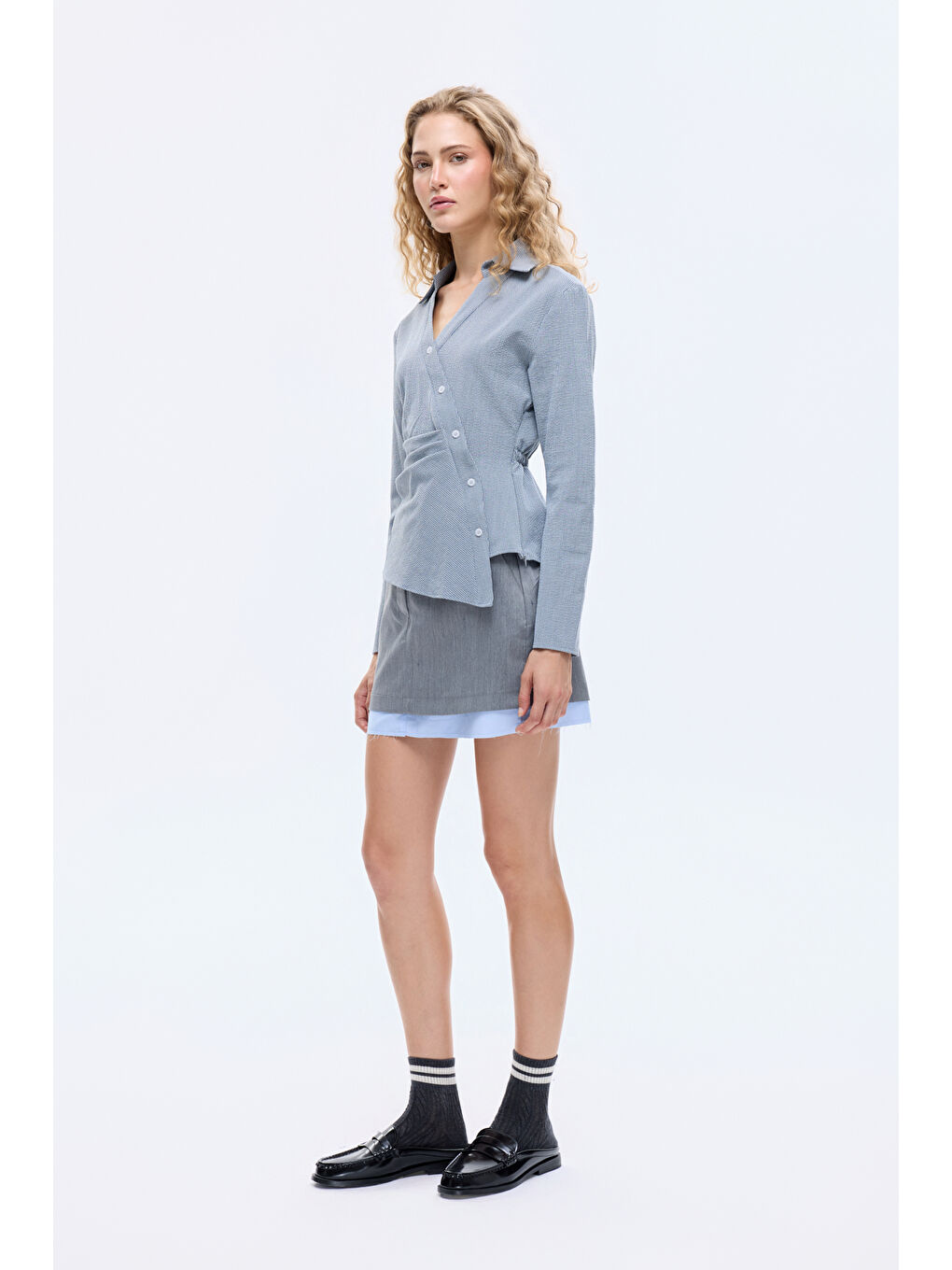 Asimetrik Düğmeli Drapeli Gömlek Gri-2