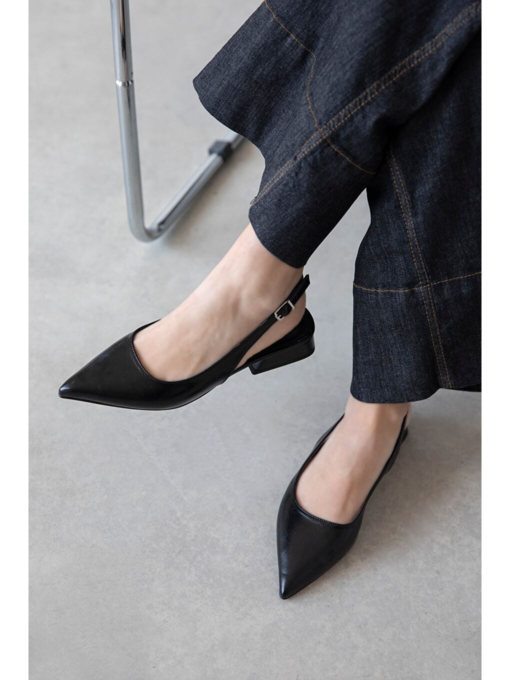 Jesse Kadın Topuklu Kırışık Deri Ayakkabı Siyah