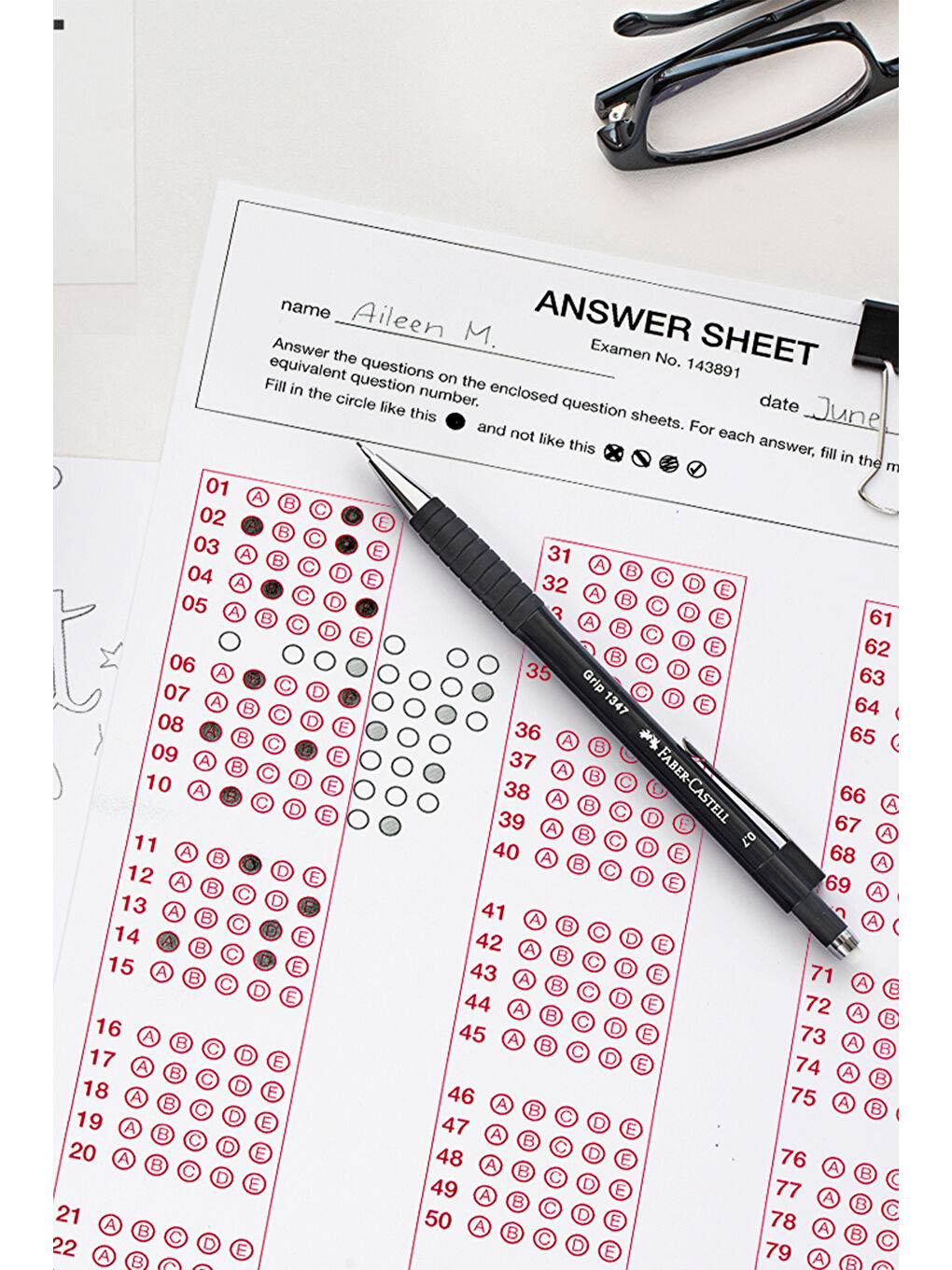 Grip 1345/47 Versatil Kalem, 0.7 mm, Siyah, Ergonomik Tutuş, Yaylı Uç, Uzun Silgi, Modern Tasarım-2