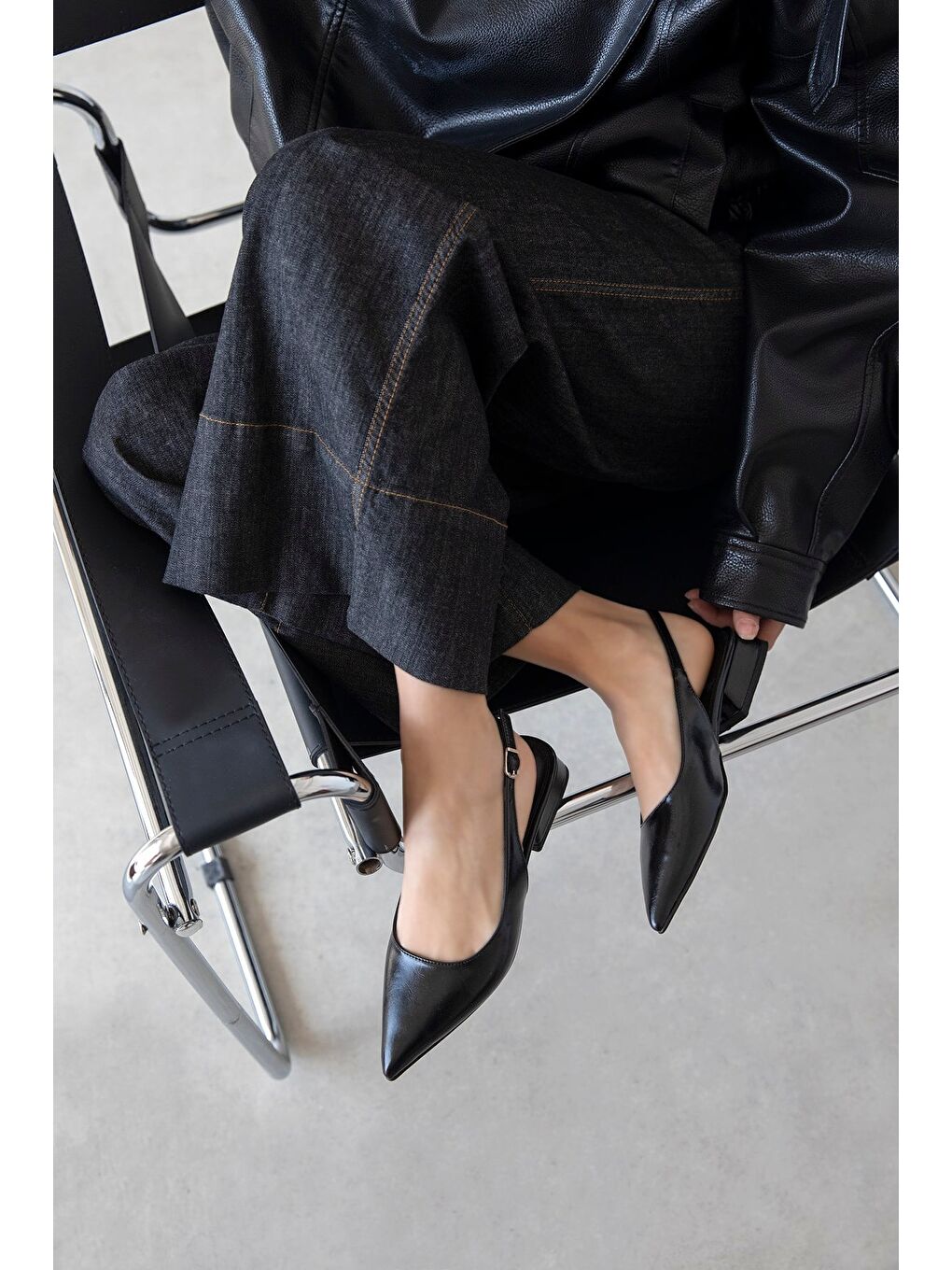 Jesse Kadın Topuklu Kırışık Deri Ayakkabı Siyah-1