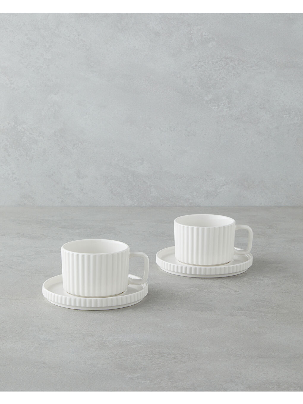 Lunara Porselen 4 Parça 2 Kişilik Çay Fincanı Takımı 220 ml Beyaz