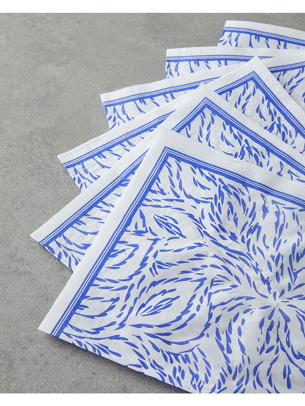 Aqualis 20'li Kağıt Peçete 33x33 cm Mavi-Beyaz-1