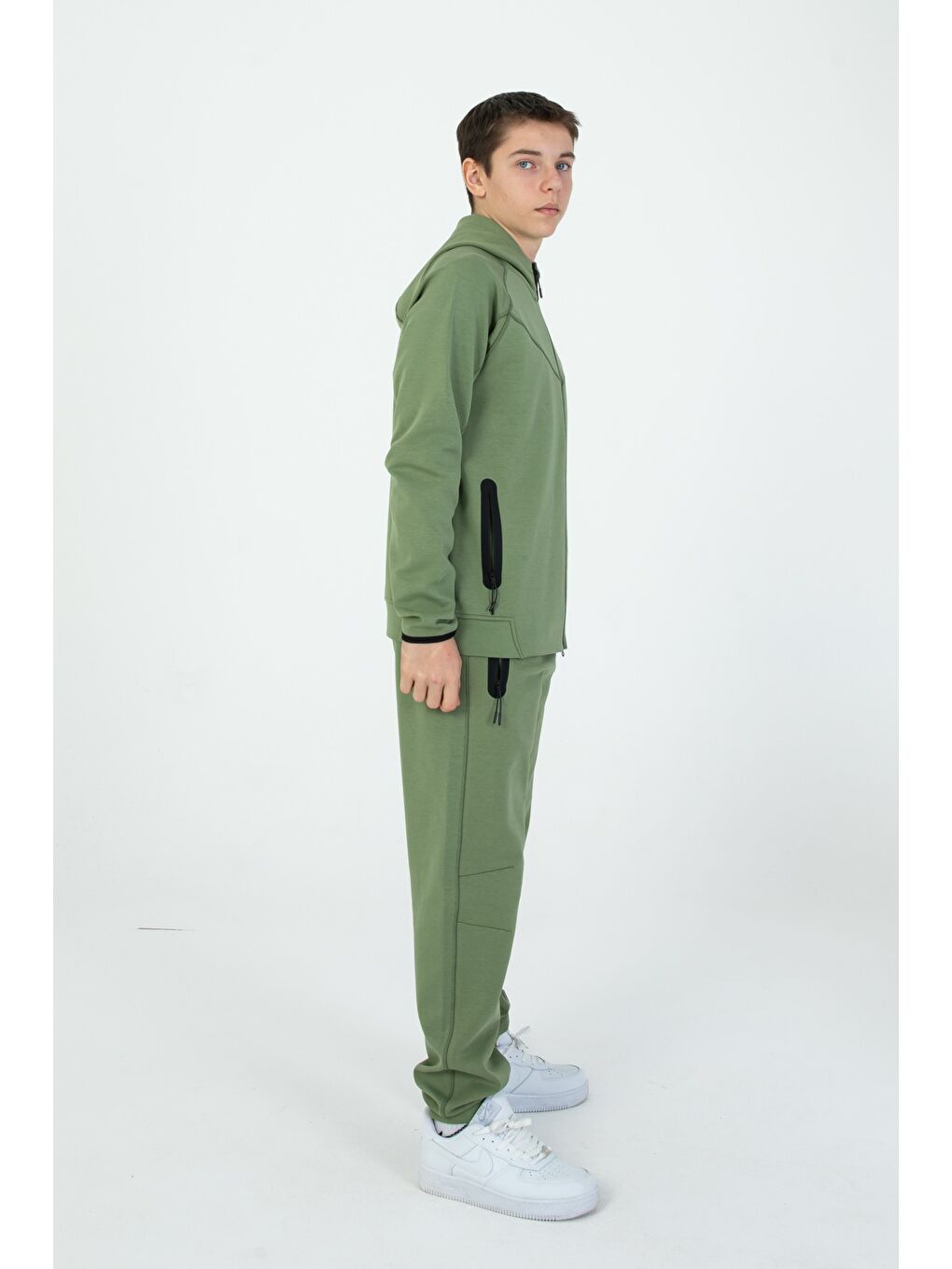 Haki Kapüşonlu Elastanlı Eşofman Takımı-1