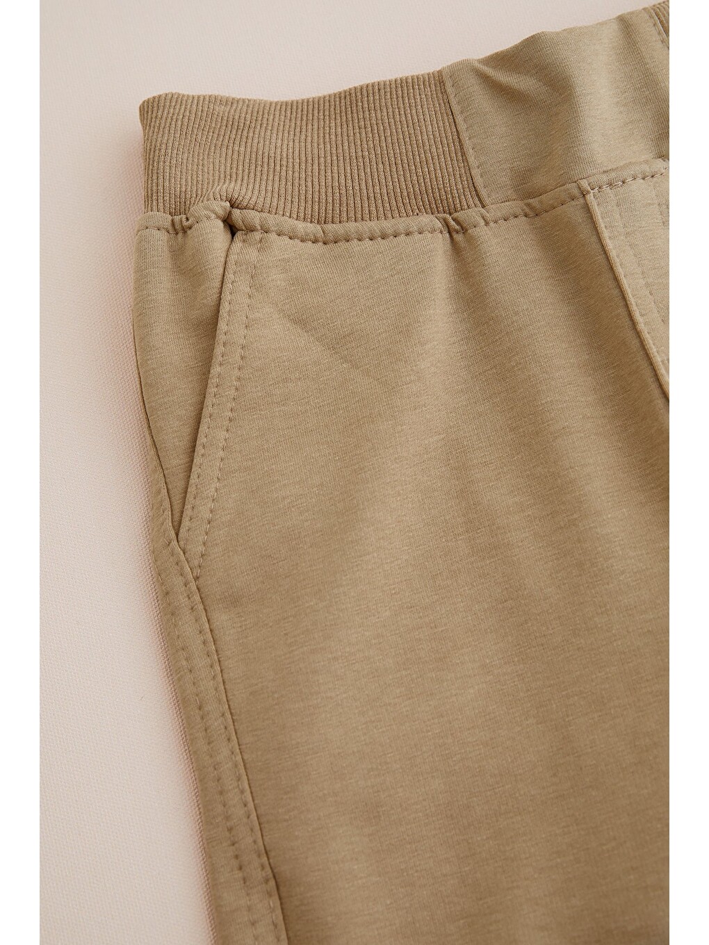 Kahverengi Beli Bağcıklı Penye Kumaş Unisex Çocuk Pantolon-1