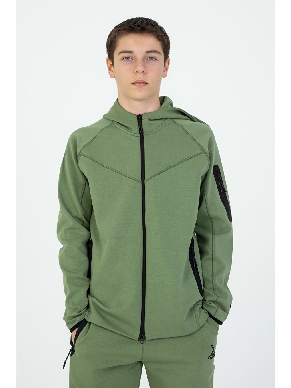 Haki Kapüşonlu Elastanlı Eşofman Takımı-2