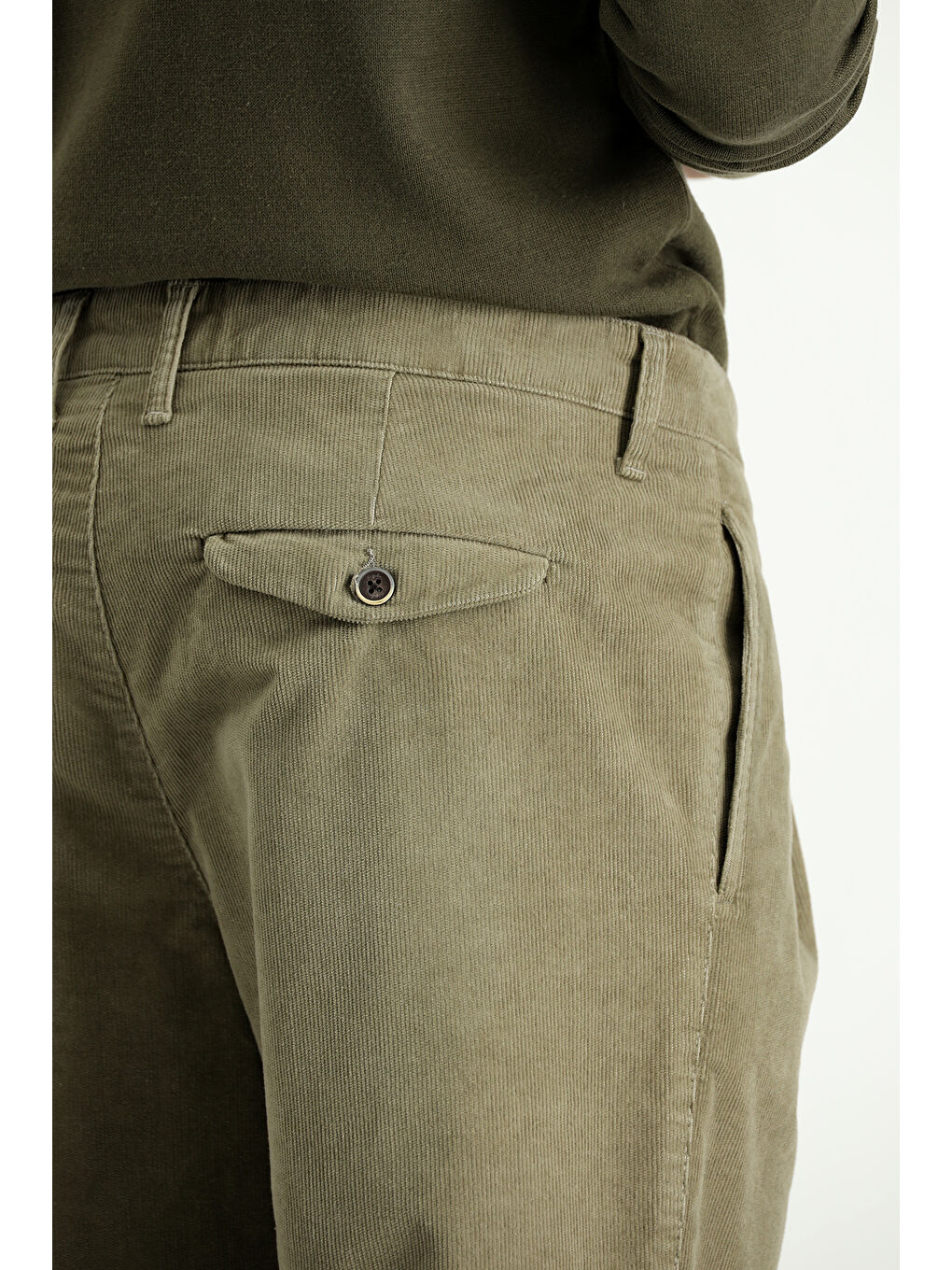 Kahverengi Regular Fit Elastanlı Pileli Kadife Pantolon-4