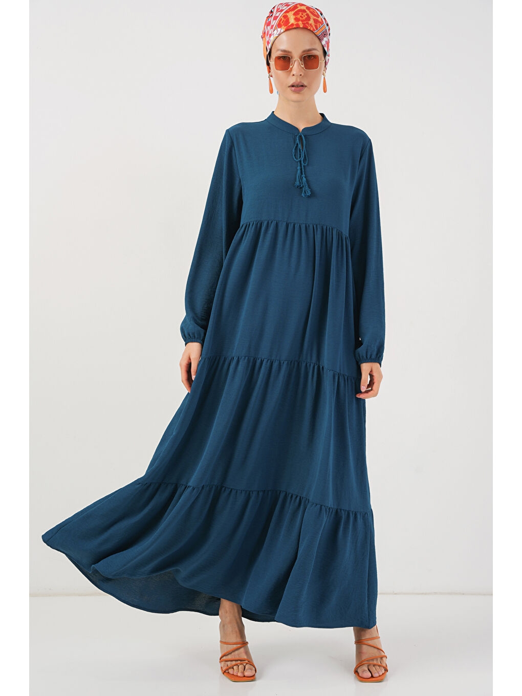 1627 Yaka Bağcıklı Tesettür Elbise - Petrol