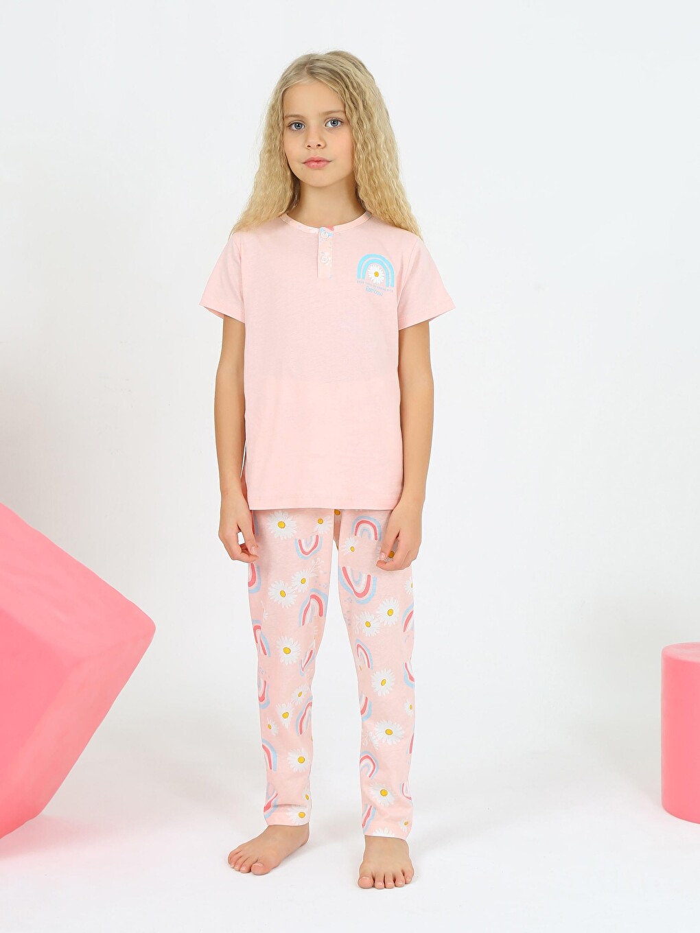 Pembe Kız Çocuk Kısa Kollu %100 Pamuklu Düğme Detaylı Rainbow Pijama Takımı-4