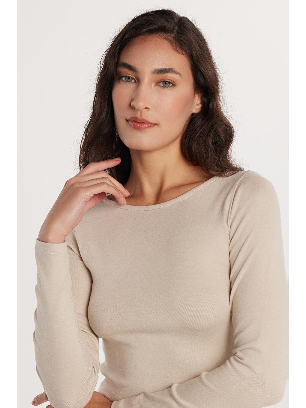 Bej Kadın Slim Fit Dar Kesim Modal Kumaş Uzun Kollu Bisiklet Yaka Taş Rengi Bluz-1