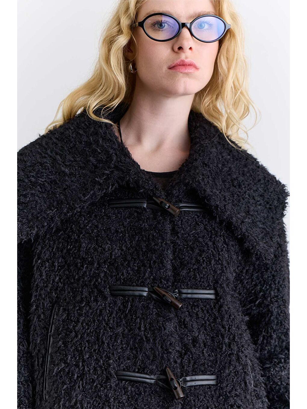 Düğmeli Kürk Kaban Siyah-4