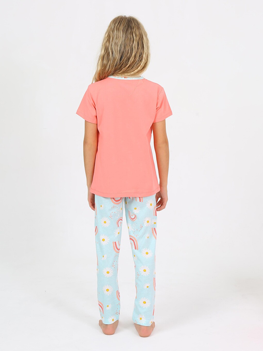 Kırmızı Kız Çocuk Kısa Kollu %100 Pamuklu Düğme Detaylı Rainbow Pijama Takımı-1
