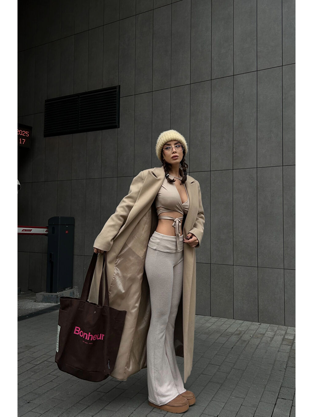 Kadın Bej Bel Katlamalı Pantolon 1010-0350-1