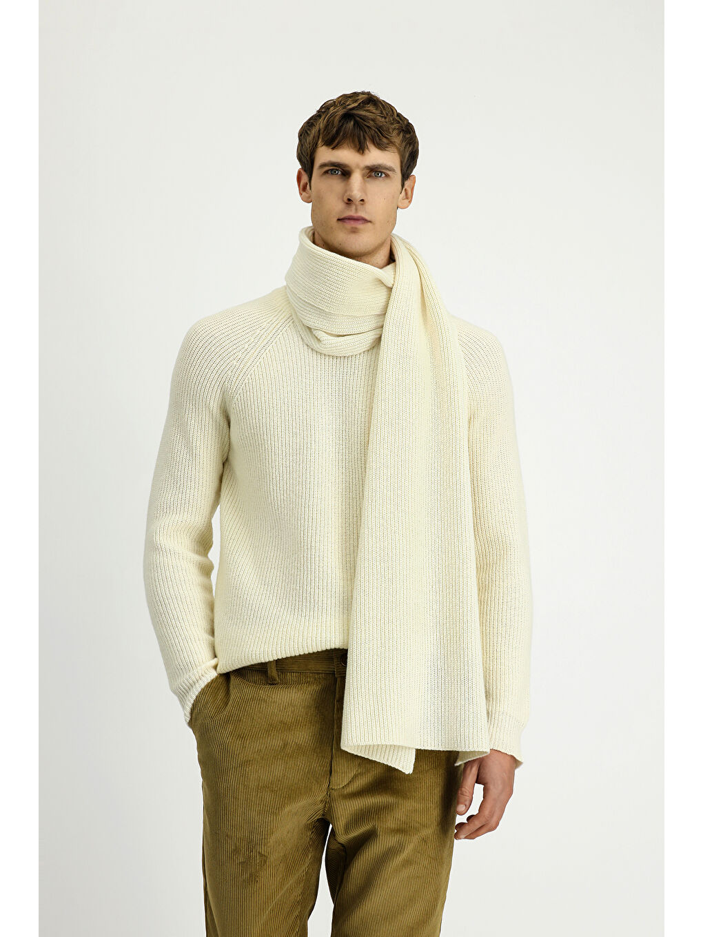 Ekru Bisiklet Yaka Regular Fit Yünlü Triko Kazak