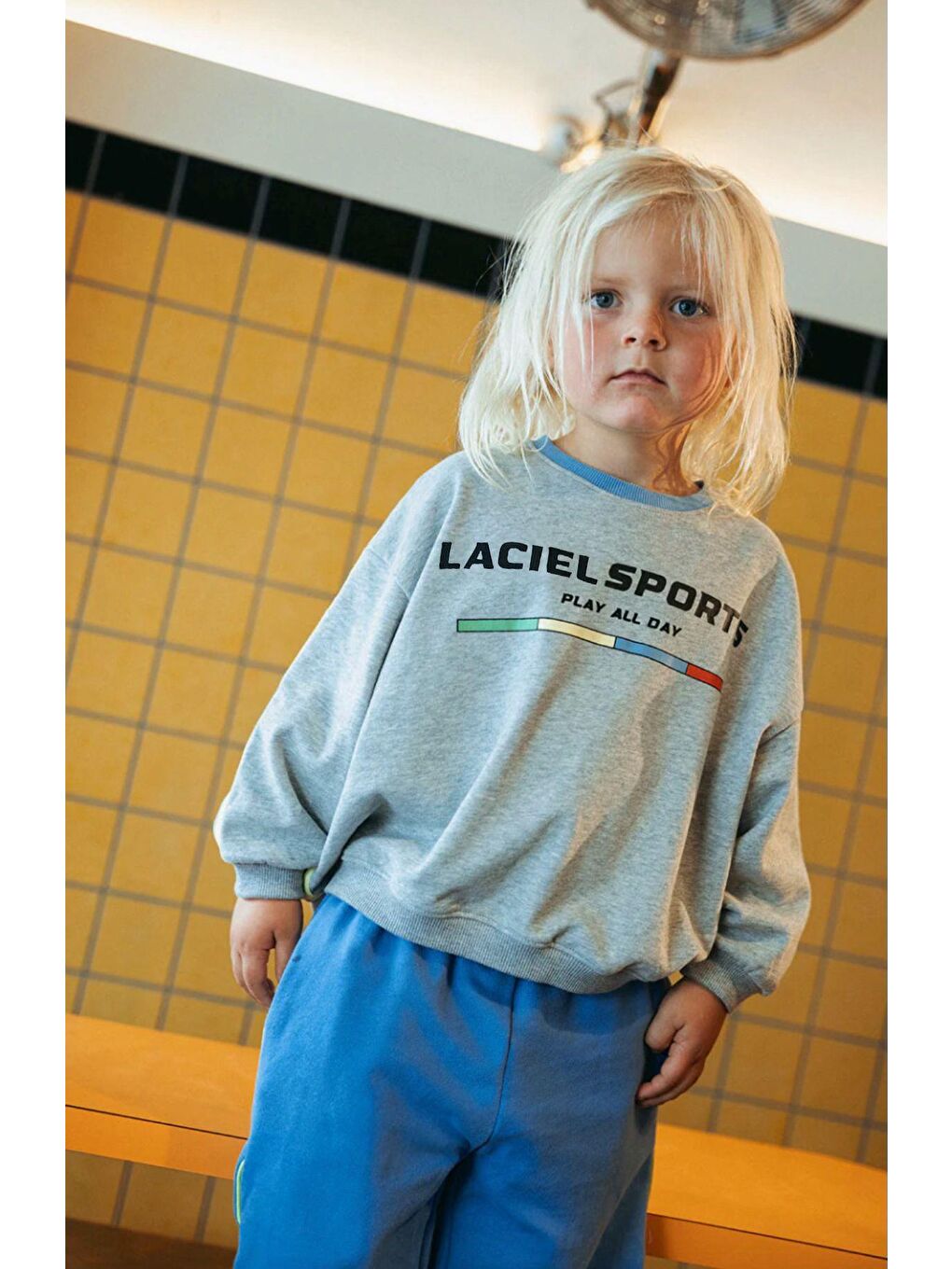 Karışık Unisex Çocuk Pamuklu Gri Spor Baskılı Sweatshirt – Rahat Kalıp, Yumuşak Doku-1