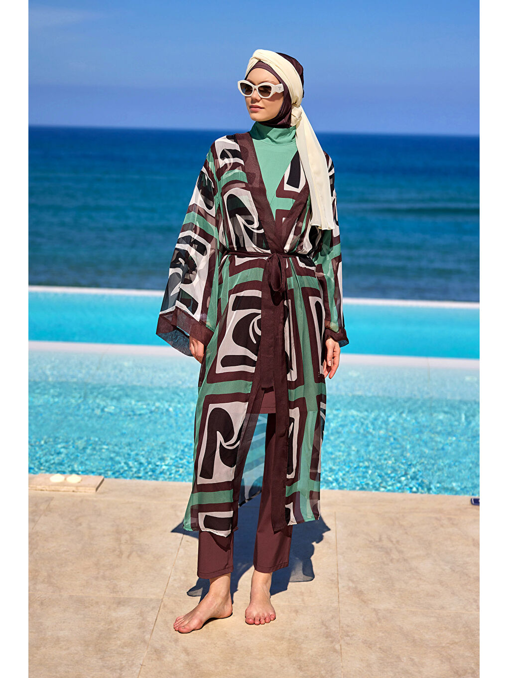 Kahverengi Hafif, Tam Boy ve Vücut Hatlarını Gizleyen Tesettür Plaj Pareosu P2510-3
