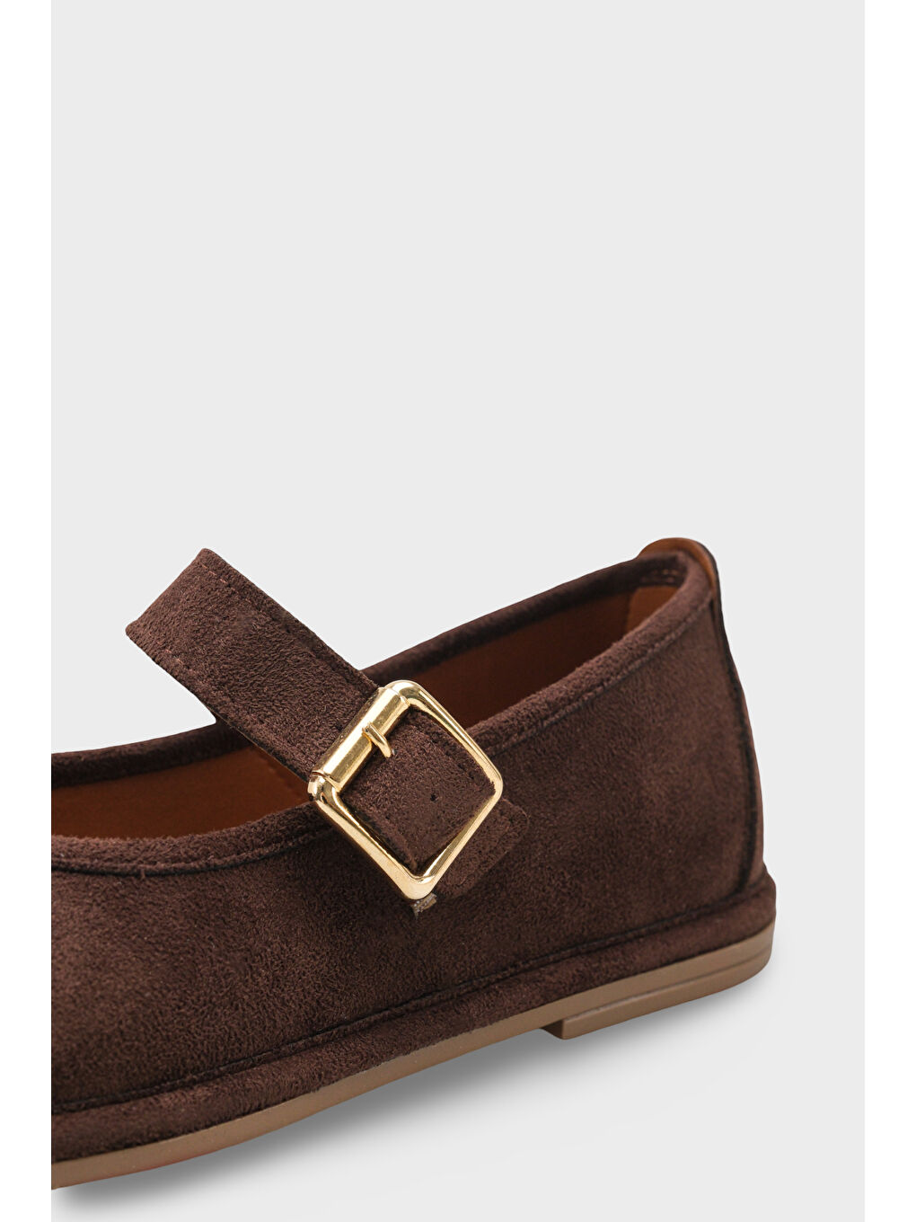 Kahverengi Lauretta Kenarı Sargılı Tokalı Babet-2