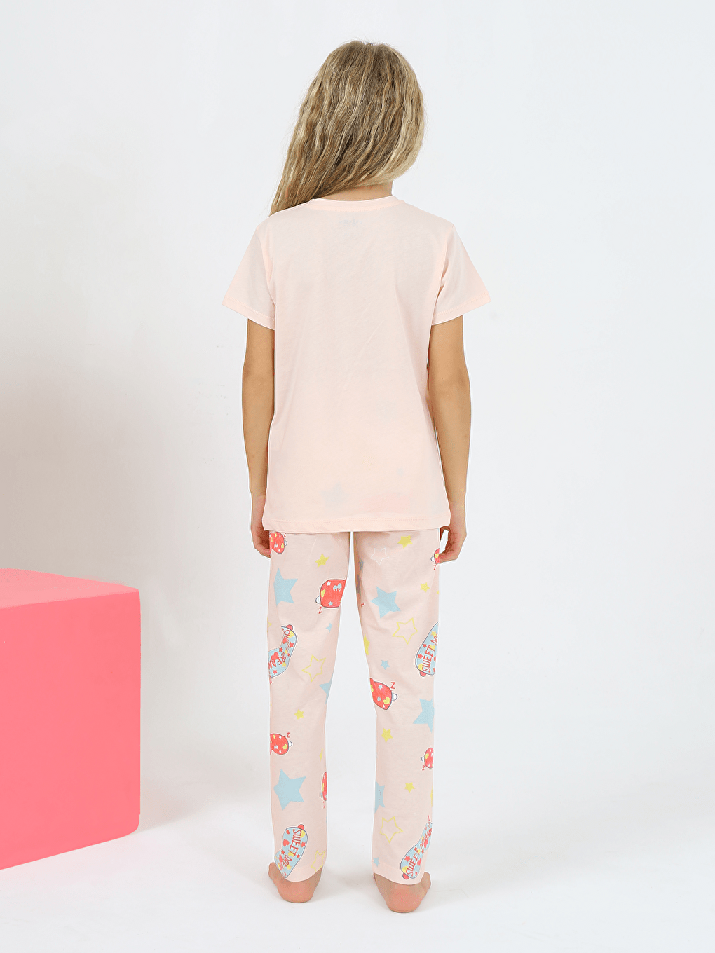 Pembe Kız Çocuk Kısa Kollu %100 Pamuklu Flower Up Pijama Takımı-2