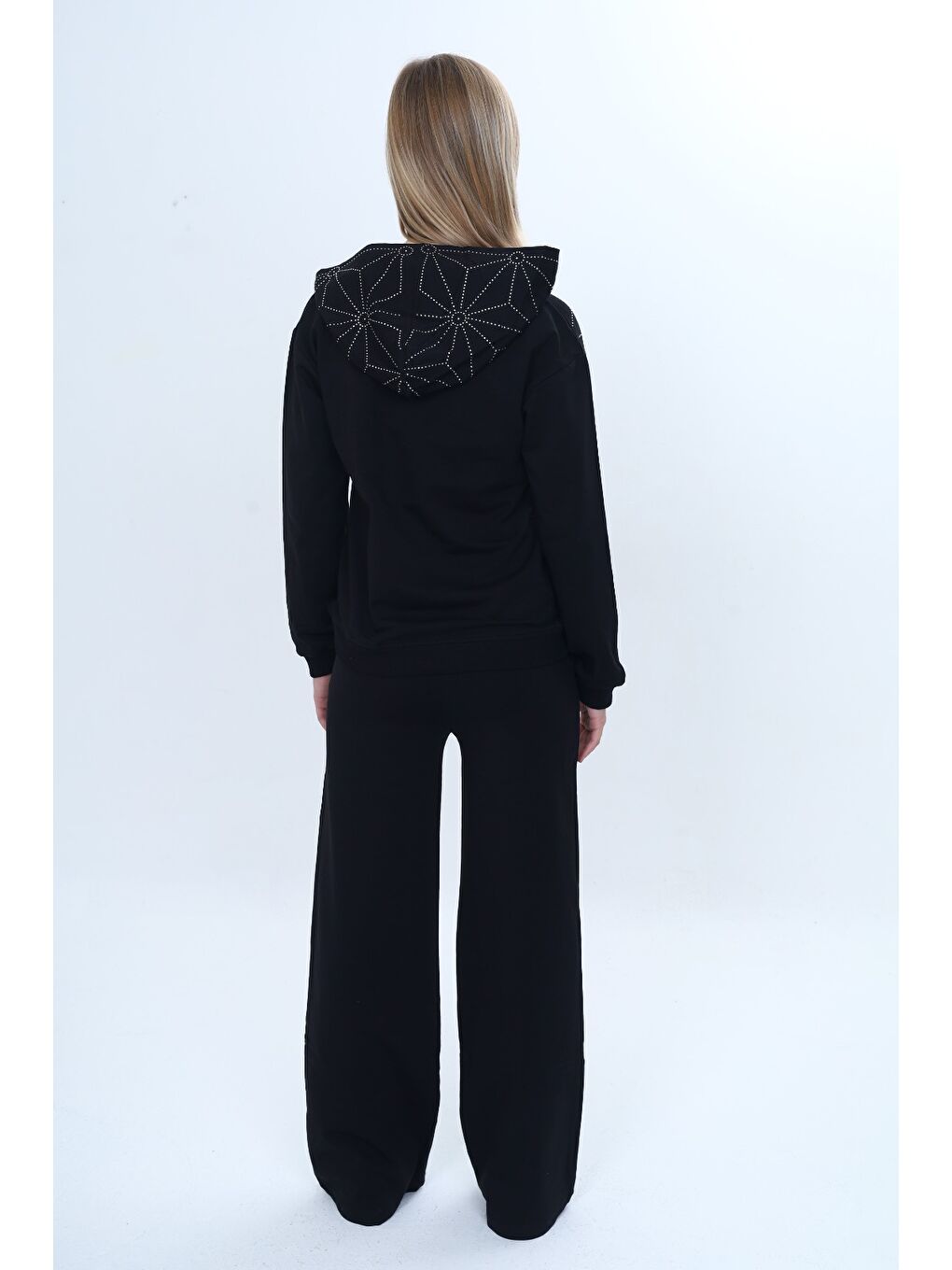 Siyah Kız Çocuk 2'li Takım Taş İşlemeli Kapüşonlu Sweatshirt & Beli Lastikli Bol Paça Cepli Eşofman Altı --4