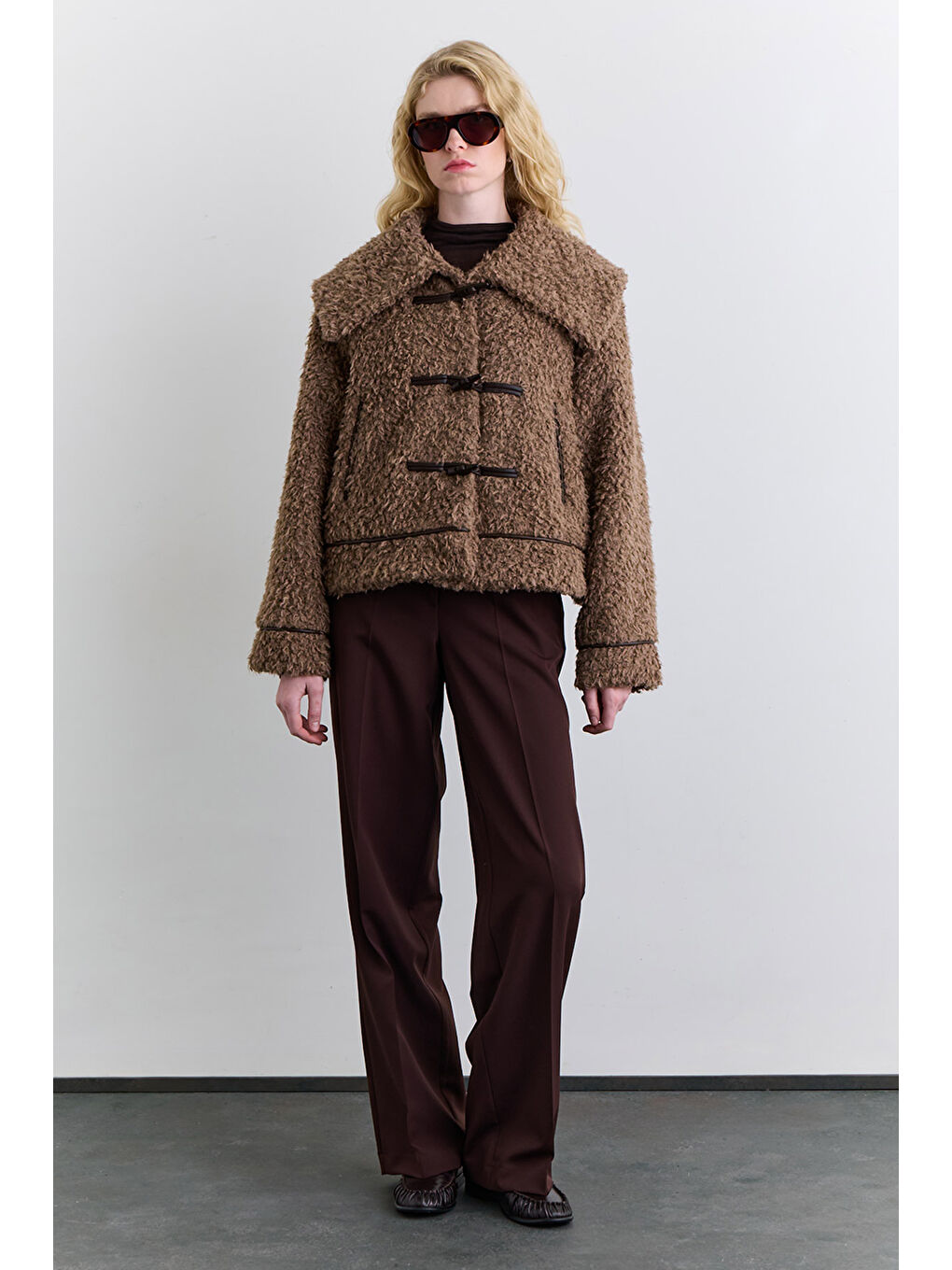 Düğmeli Kürk Kaban Kahverengi-4