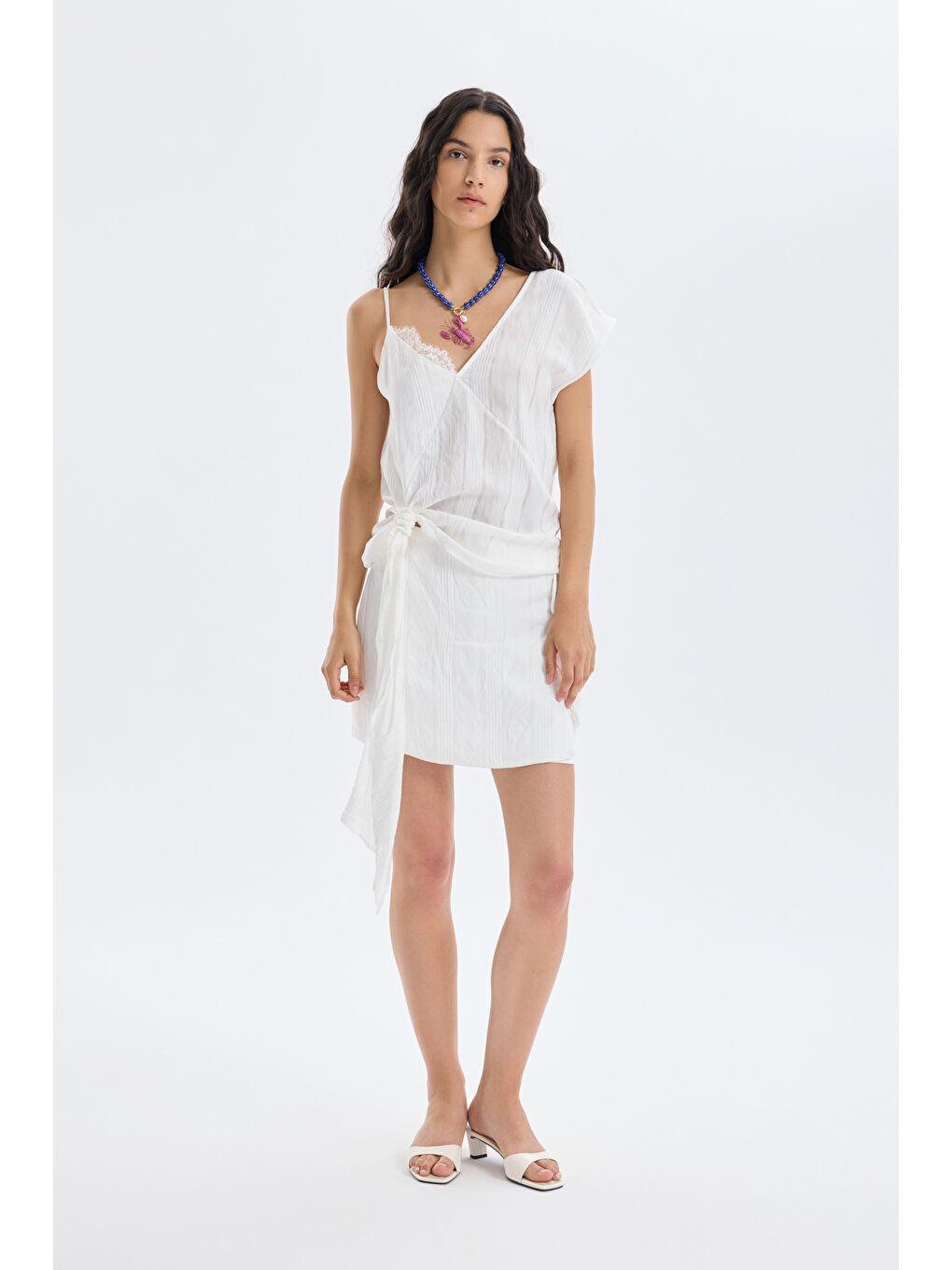 Dantel Detaylı İnce Çizgili Bluz Ekru-3